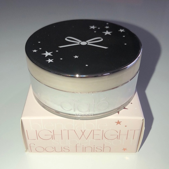 *SOLD* Ciate London Translucent Powder - Picture 2 of 3